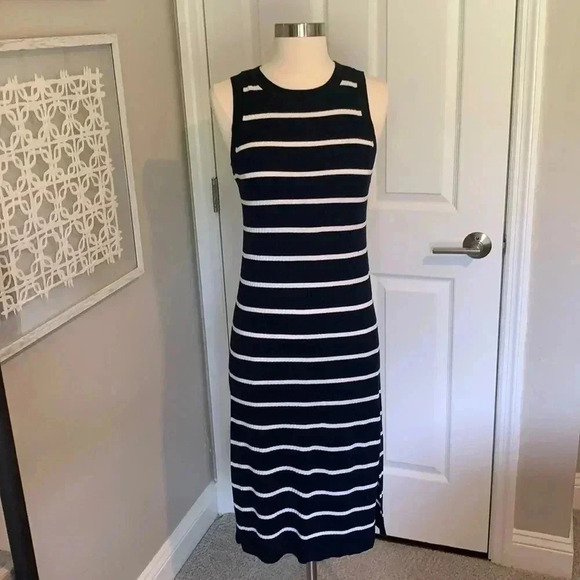 Banana Republic Navy and White ribbed knit dress size small - Picture 1 of 9
